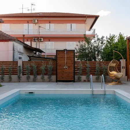 Villa Pnoe Luxury - Private Pool Retreat & Bbq *