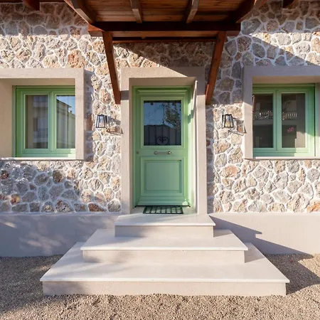 Villa Pnoe Luxury - Private Pool Retreat & Bbq