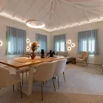 Pnoe Luxury - Private Pool Retreat & Bbq