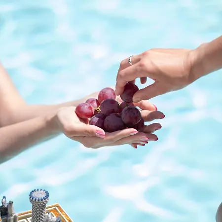 Villa Pnoe Luxury - Private Pool Retreat & Bbq *