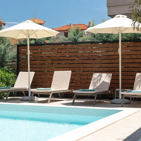 Pnoe Luxury - Private Pool Retreat & Bbq Ierissos