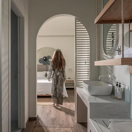 Pnoe Luxury - Private Pool Retreat & Bbq Ierissos