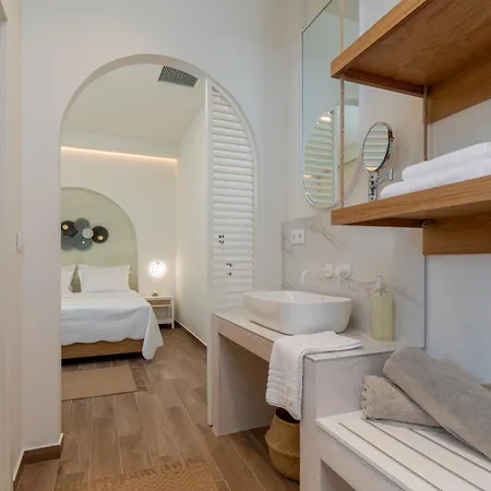 Pnoe Luxury * Ierissós